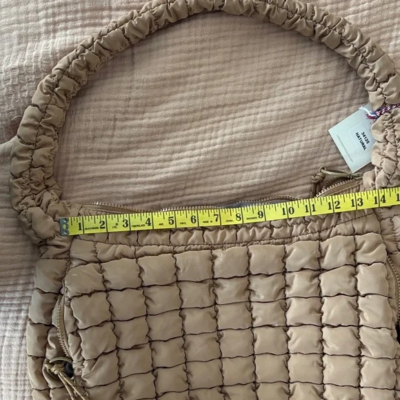 Urban Expressions Quilted Tan Women's Urban Fit Bag - Picture 10 of 11